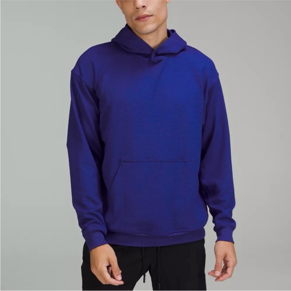 Lululemon textured men’s hoodie in royal blue